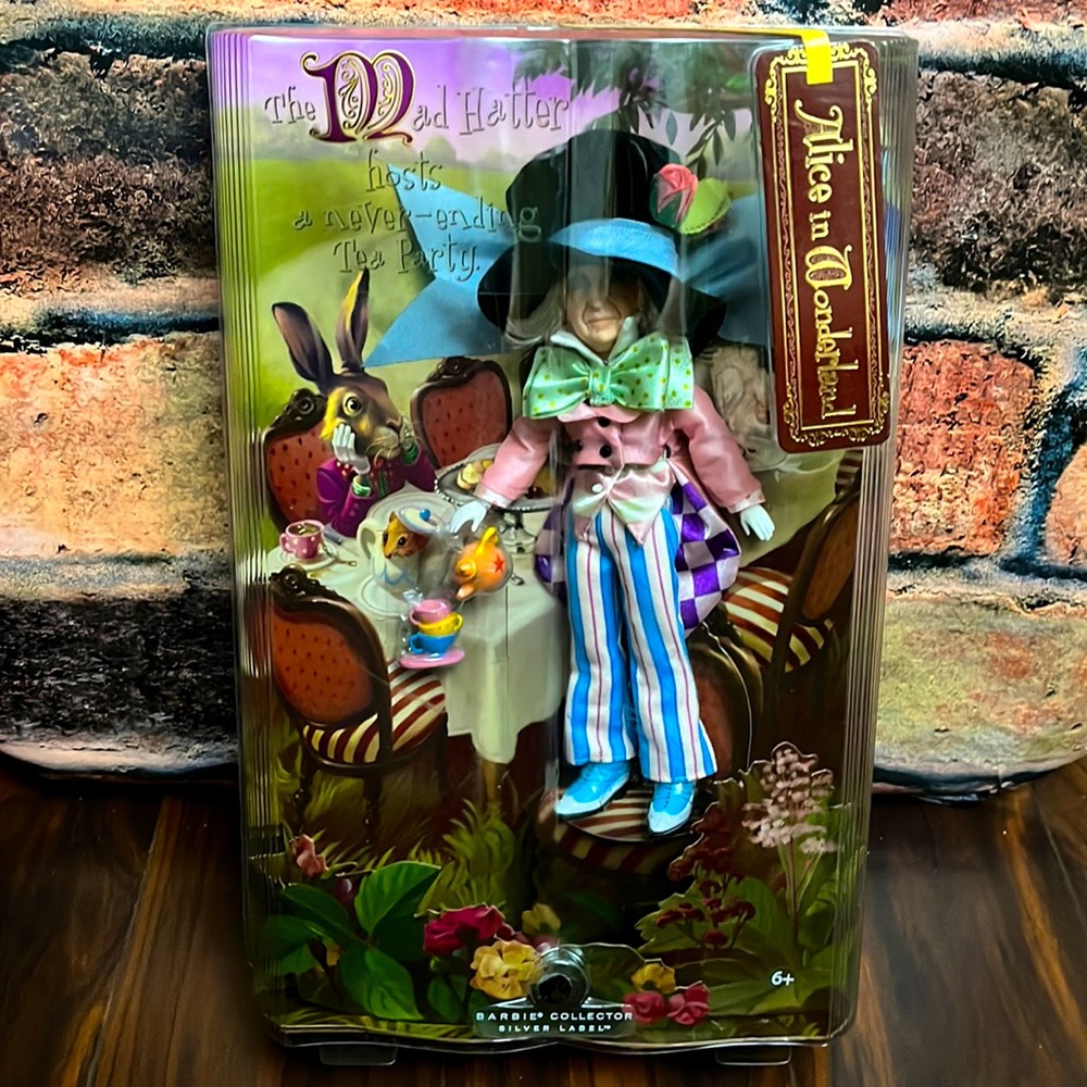 The Mad Hatter Alice in Wonderland Silver Label Barbie 2007